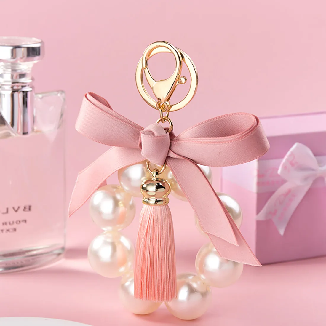 Chic Pearl Tassel Ribbon Keychain